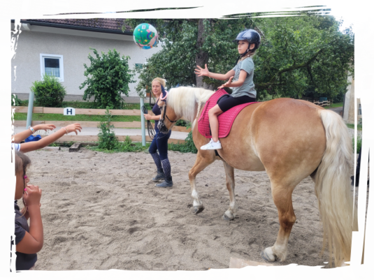 Gruppenstunden Reitunterricht Gruppenstunden Ferien am Pferdehof