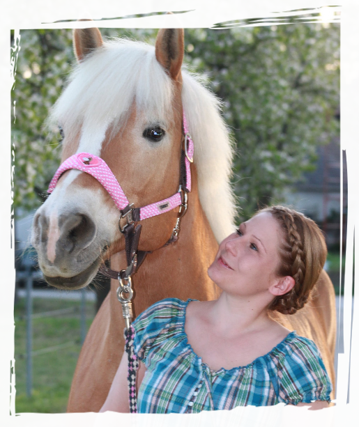 Lucia Riegel mit Sesha Die Chefin mit der Leitstute